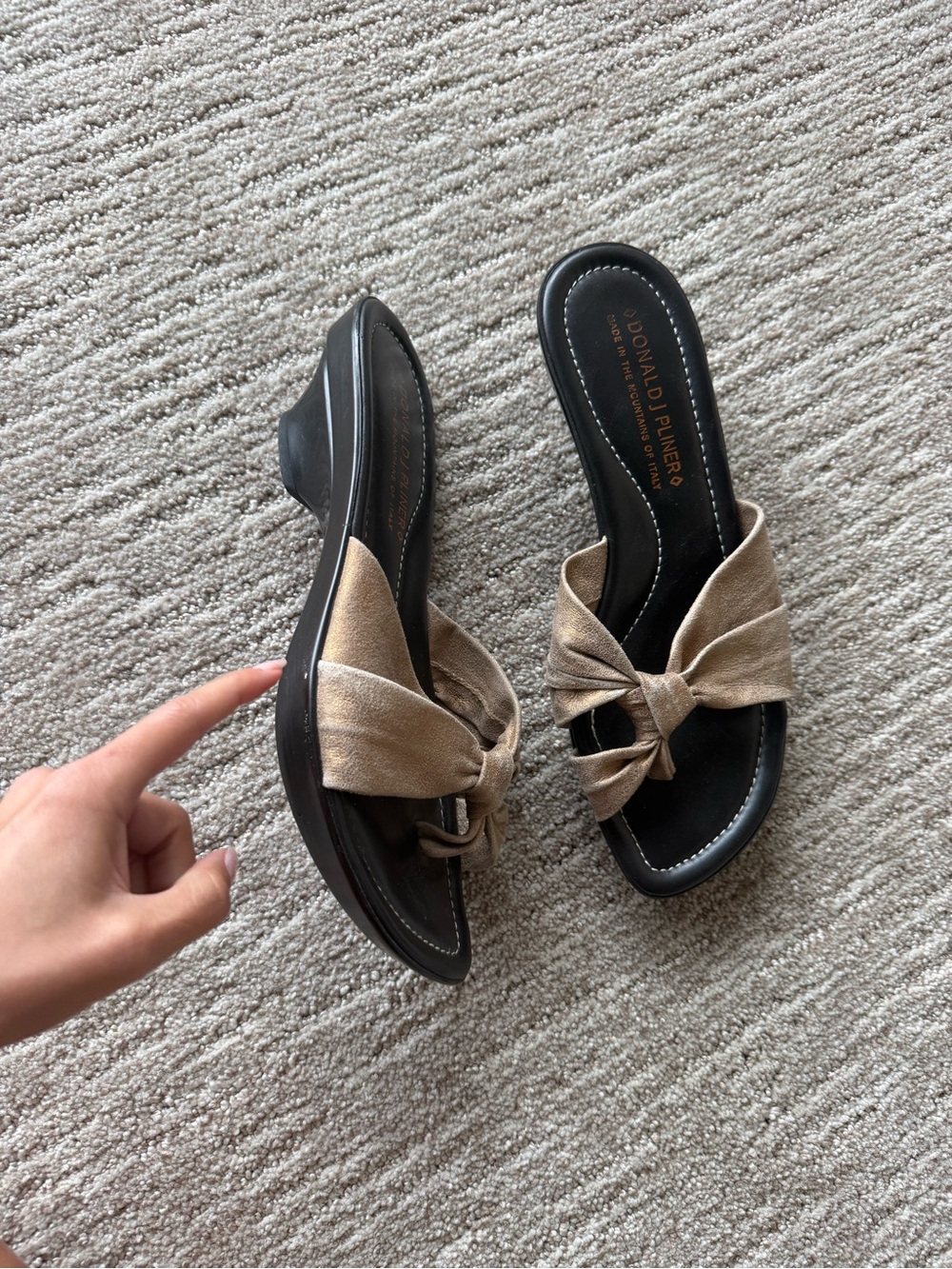 Donald J. Pliner Metallic Gold Knot-Front Slide Mules
